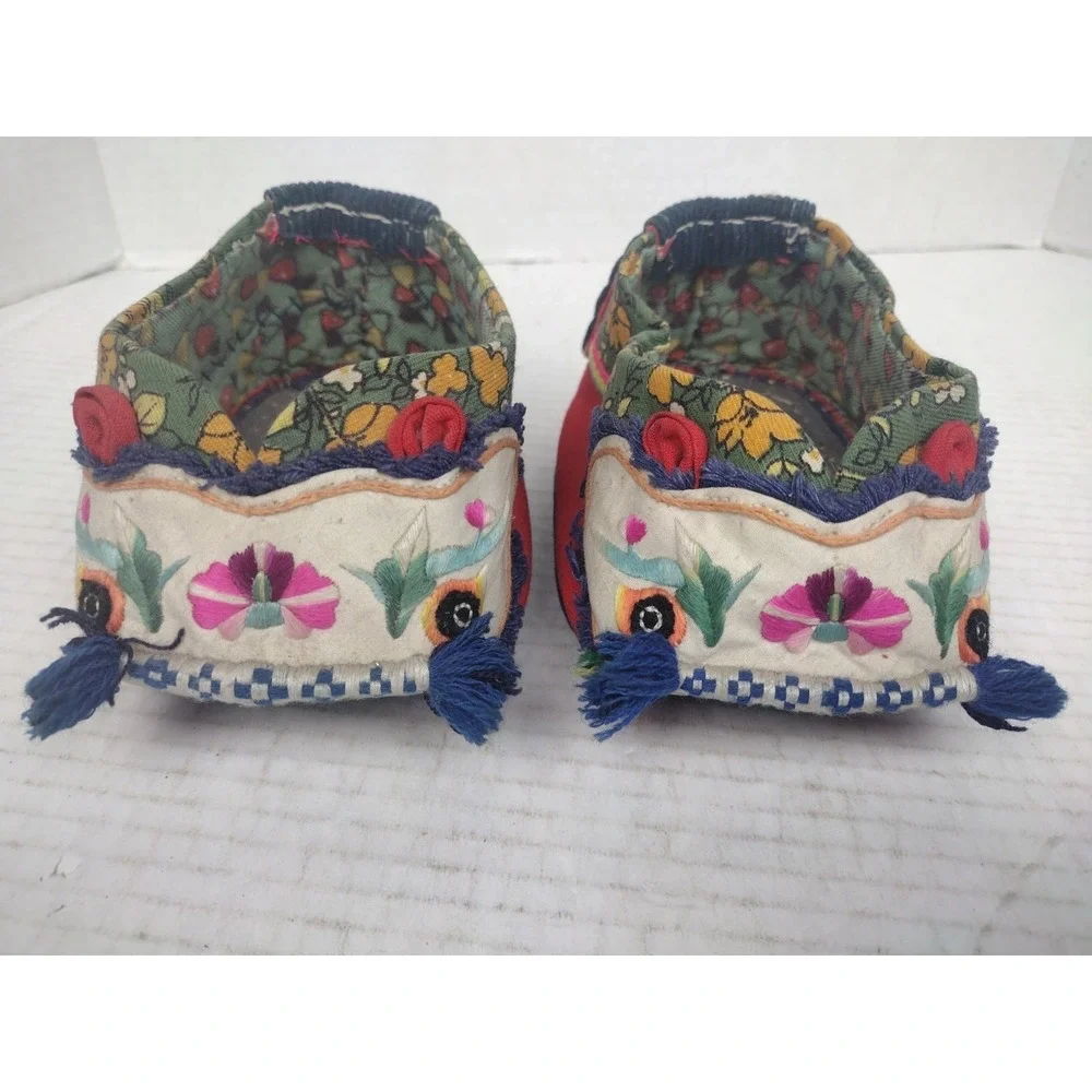 Rare 19th Century Chinese Childs Hand Embroidered Shoes Floral Animal Eyes
